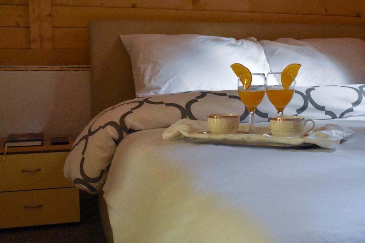 Tara Inn Resort Bastasi Εξωτερικό φωτογραφία