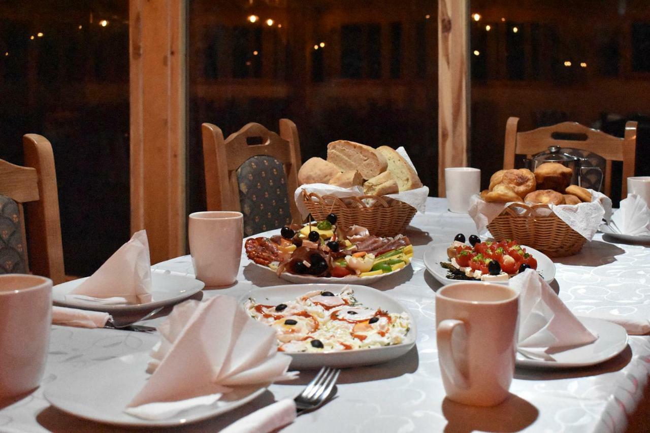 Tara Inn Resort Bastasi Εξωτερικό φωτογραφία